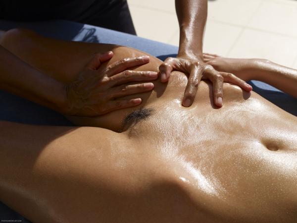 Image #6 from the gallery Muriel Outdoor massage part2