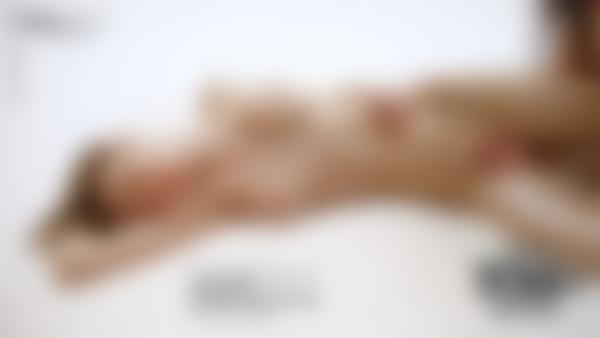 Skjágrip #10 úr kvikmyndinni Anna L og Gea Sensitive Sensual Nudd