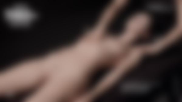 Captura de tela #12 do filme Massagem Erótica com Lama Ariel