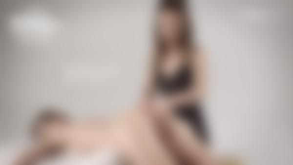 Skärmgrepp #10 från filmen Klinisk erotisk massage