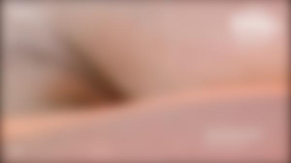 Kuvakaappaus #12 elokuvasta Double Thai Oil Hieronta