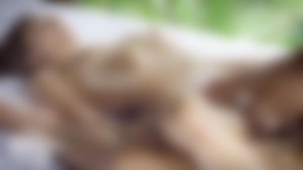 电影 欣喜若狂的色情按摩 中的屏幕截图 #10