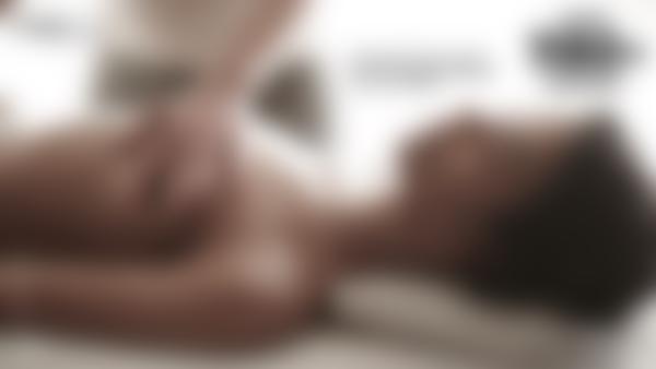 Screenshot #12 dal film Primo massaggio all'orgasmo