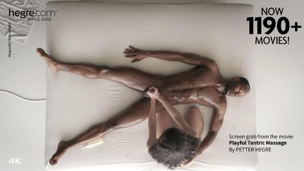 Ekrano paėmimas #5 iš filmo Žaismingas tantrinis masažas