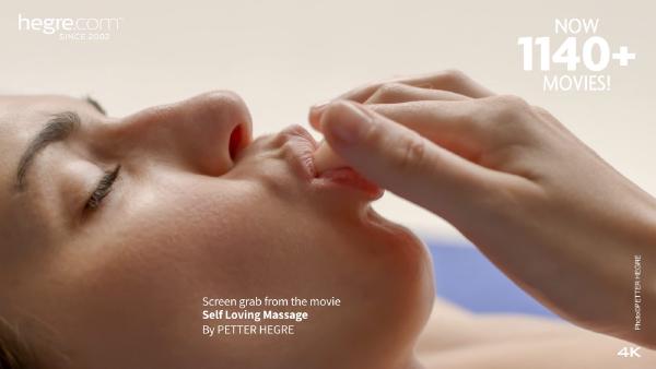 Skärmgrepp #7 från filmen Självälskande massage