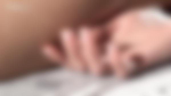 Skjágrip #12 úr kvikmyndinni Nakinn nuddari